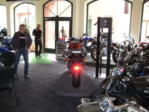 Unternehmen Bild 3: Unternehmen