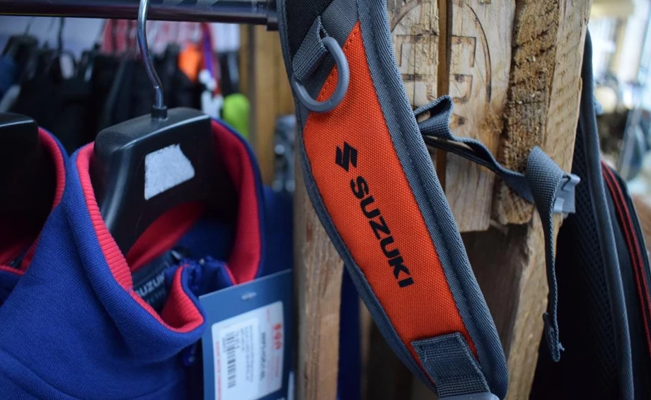 ZUBEHÖR Bild 7: ZUBEHÖR