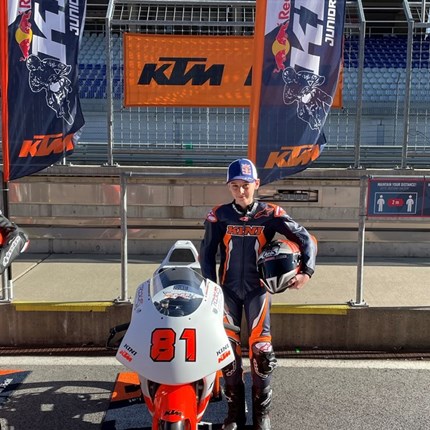 Daniel Krabacher  Daniel Krabacher, geboren am 8. Jänner 2008 Sohn von Marion Krabacher und Charly Maass (selbst auch leidenschaftlicher Motorsportler) Daniel besucht derzeit die 3. Klasse der Musikmittelschule in Imst. Seine Hobbys sind  ...