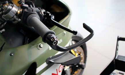 DSB Servier-Vorschlag #2 – CNC Racing Brake-Guard