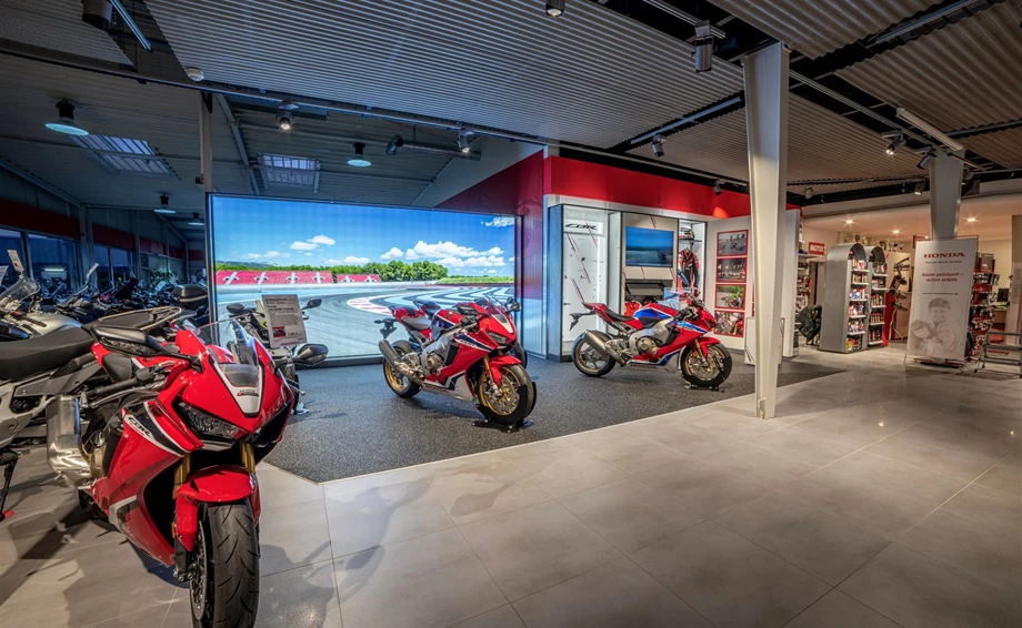 Seit 1981 Honda Vertragshändler Bild 2: Seit 1981 Honda Vertragshändler