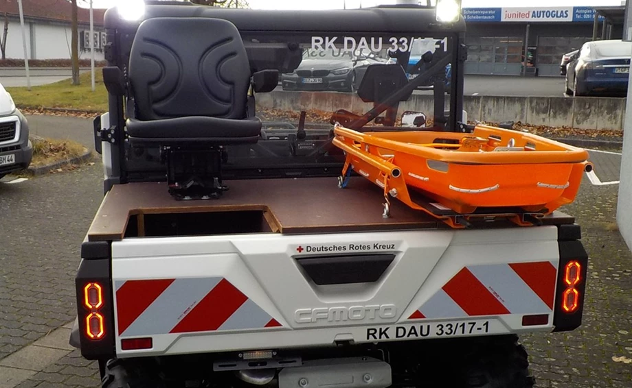 UForce 1000 V2 EFI - Deutsches Rotes Kreuz Bild 9: UForce 1000 V2 EFI - Deutsches Rotes Kreuz