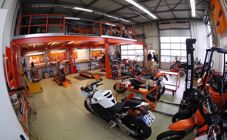 Werkstatt & Service Bild 1: Werkstatt & Service