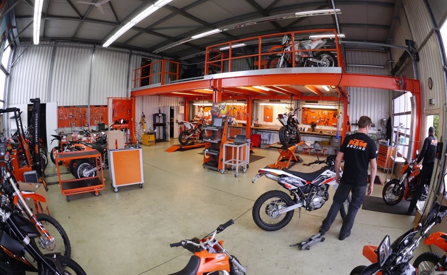 Werkstatt & Service Bild 3: Werkstatt & Service