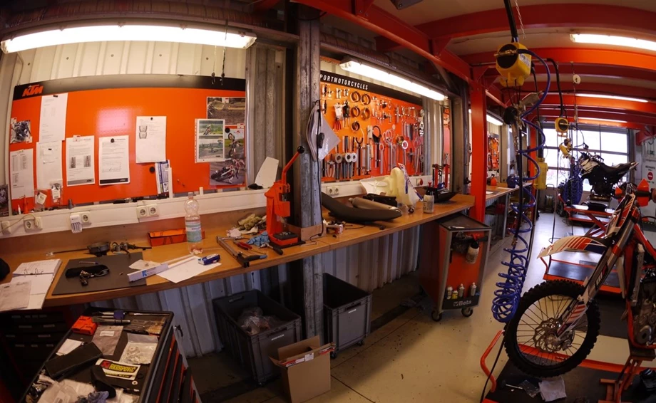 Werkstatt & Service Bild 7: Werkstatt & Service