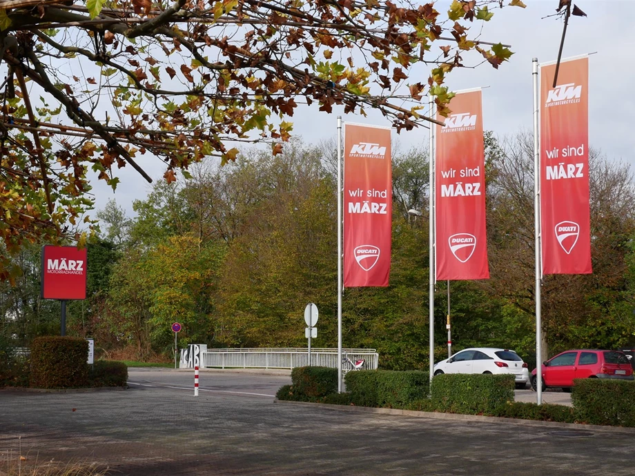 Die Motorrad-Erlebniswelt Bild 1: Die Motorrad-Erlebniswelt