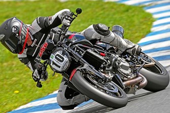 Motorrad Magazin über DSB Monster 1260