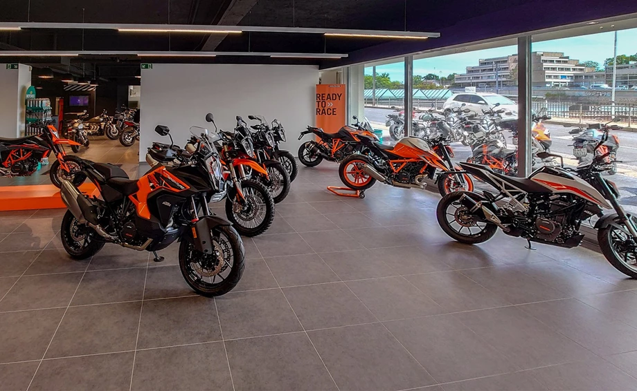 KTM à Neuchâtel Bild 3: KTM à Neuchâtel