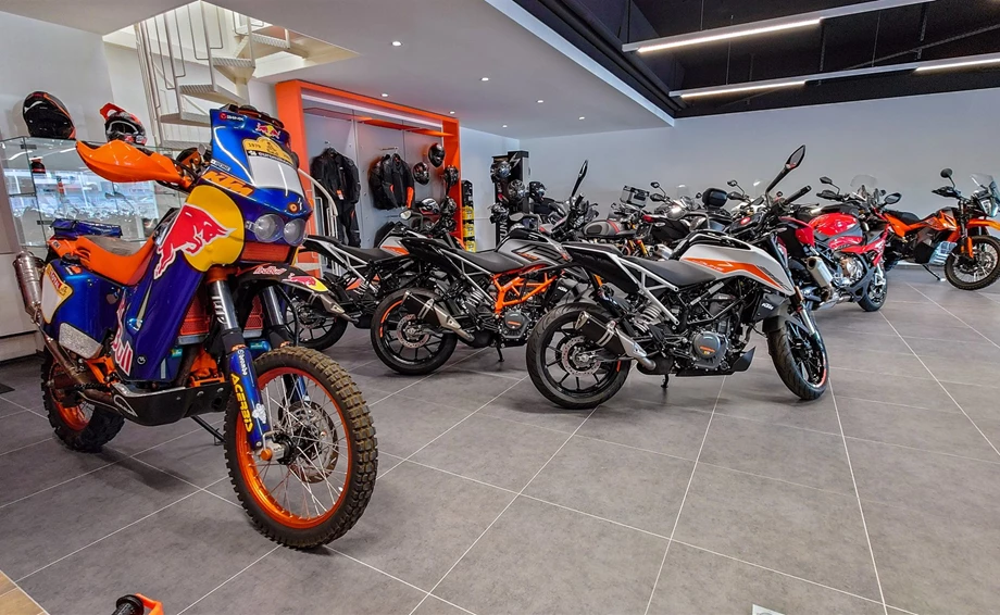 KTM à Neuchâtel Bild 7: KTM à Neuchâtel