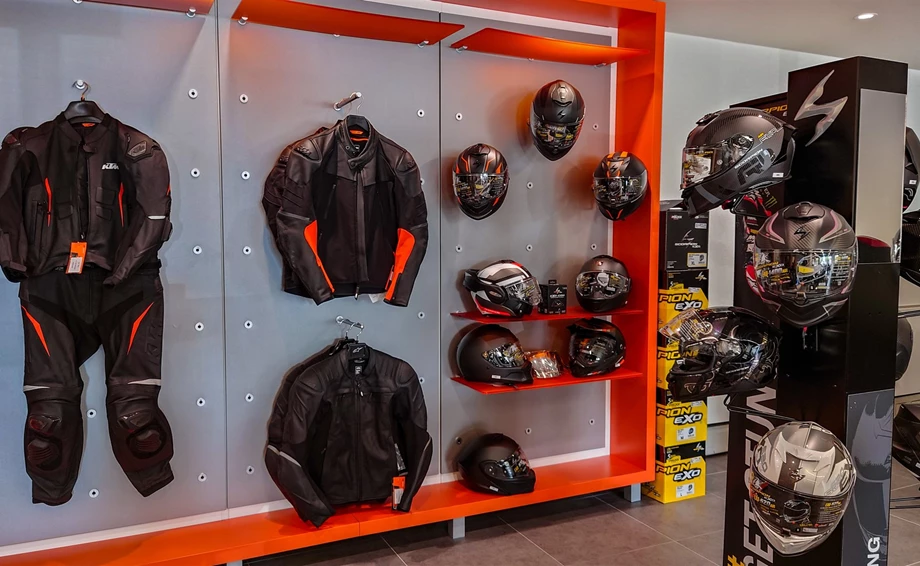 KTM à Neuchâtel Bild 9: KTM à Neuchâtel