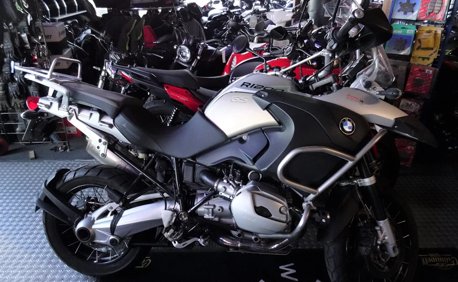 Herzlich willkommen bei Team Motorrad Paffhausen Zweirad-Meisterbetrieb Bild 29: Herzlich willkommen bei Team Motorrad Paffhausen Zweirad-Meisterbetrieb