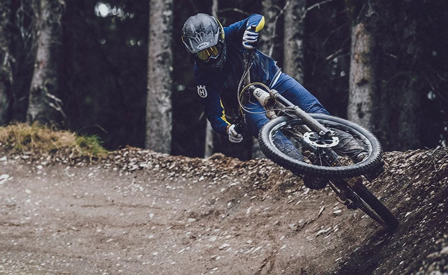 Enduro Bild 1: Enduro