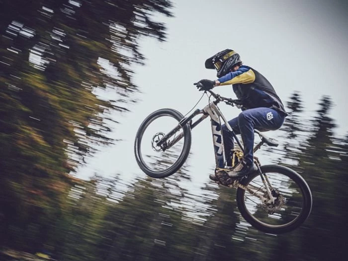Enduro Bild 4: Enduro