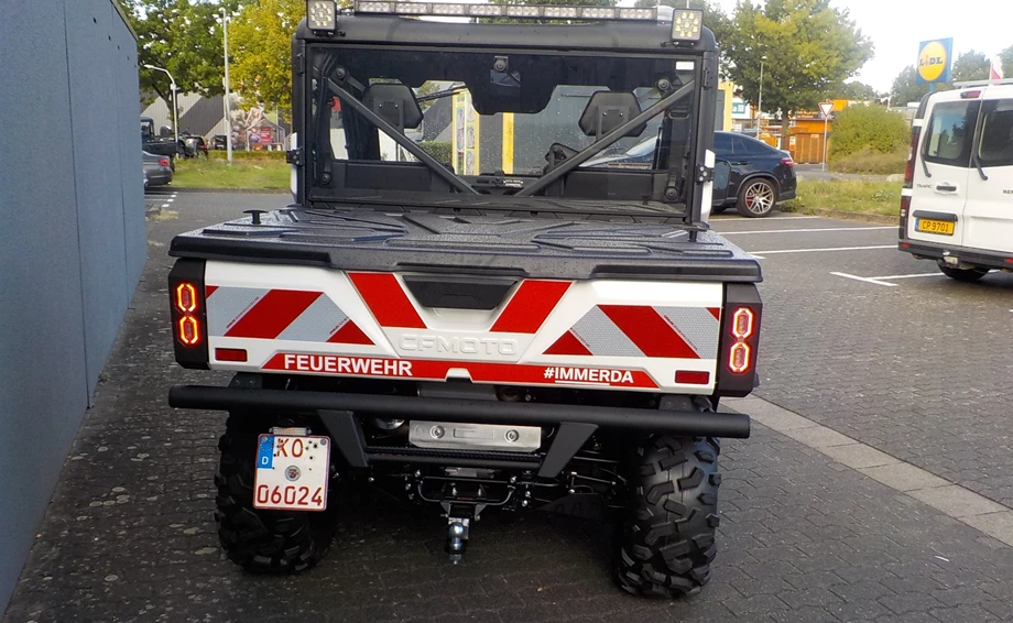 UForce 1000 V2 EFI - Feuerwehr #IMMERDA Bild 4: UForce 1000 V2 EFI - Feuerwehr #IMMERDA