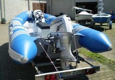 Coachboat charter for regatta coaching / jury boat