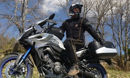 Koffer und Gepäcktaschen