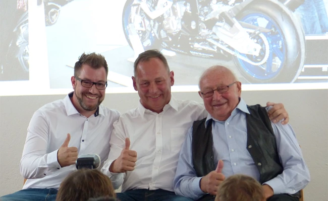 Über 50 Jahre Erfahrung Über 50 Jahre Erfahrung