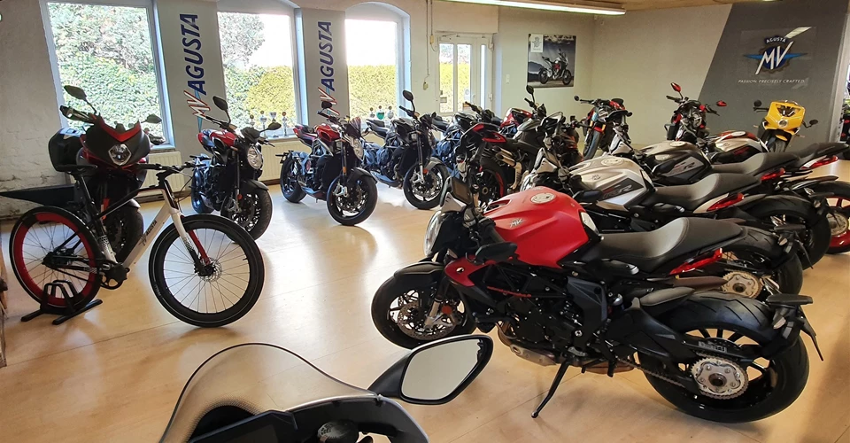 Motorrad-Scheunpflug Motorrad-Scheunpflug