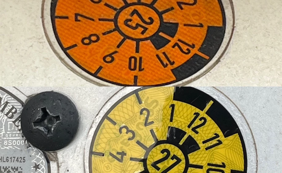 Aus Orange wird Gelb - die neue TÜV Plaketten Farbe 2025 Bild 1: Aus Orange wird Gelb - die neue TÜV Plaketten Farbe 2025