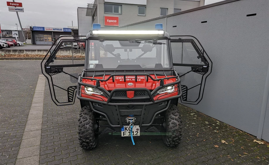 UForce 1000 V2 EFI - Feuerwehr Koblenz Bild 9: UForce 1000 V2 EFI - Feuerwehr Koblenz