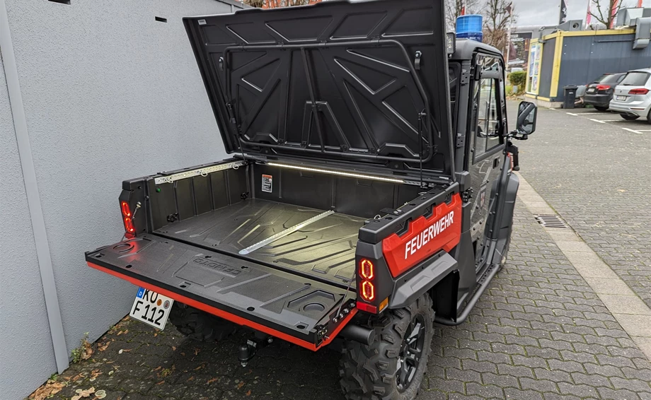 UForce 1000 V2 EFI - Feuerwehr Koblenz Bild 5: UForce 1000 V2 EFI - Feuerwehr Koblenz