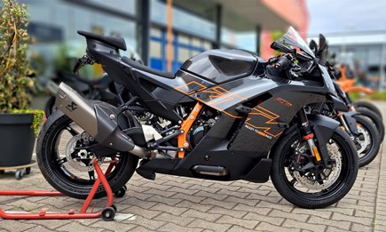 990 RC R Summerweeks ab 13.495,- € mit 4 Jahren Garantie, Finanzierung möglich