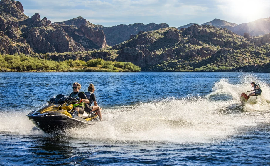 KAWASAKI ULTRA 160LX Bild 8: KAWASAKI ULTRA 160LX