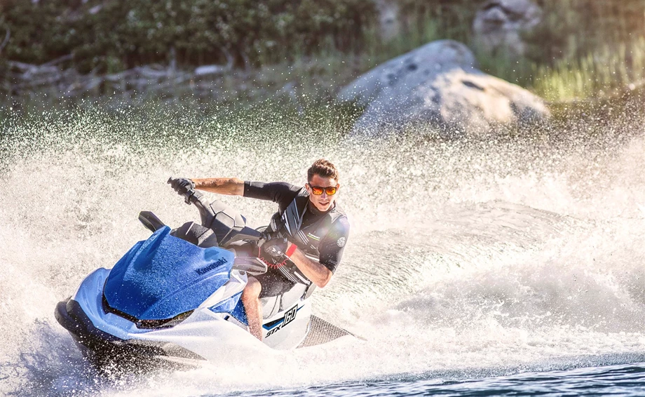 KAWASAKI STX 160 Bild 4: KAWASAKI STX 160