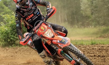 Mario Hirschmugl holt sich erneut Podiumsplatzierung in Ungarn! Mario Hirschmugl holt sich erneut Podiumsplatzierung in Ungarn!