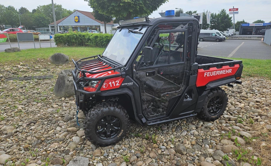UForce 1000 V2 EFI - Feuerwehr Bild 4: UForce 1000 V2 EFI - Feuerwehr