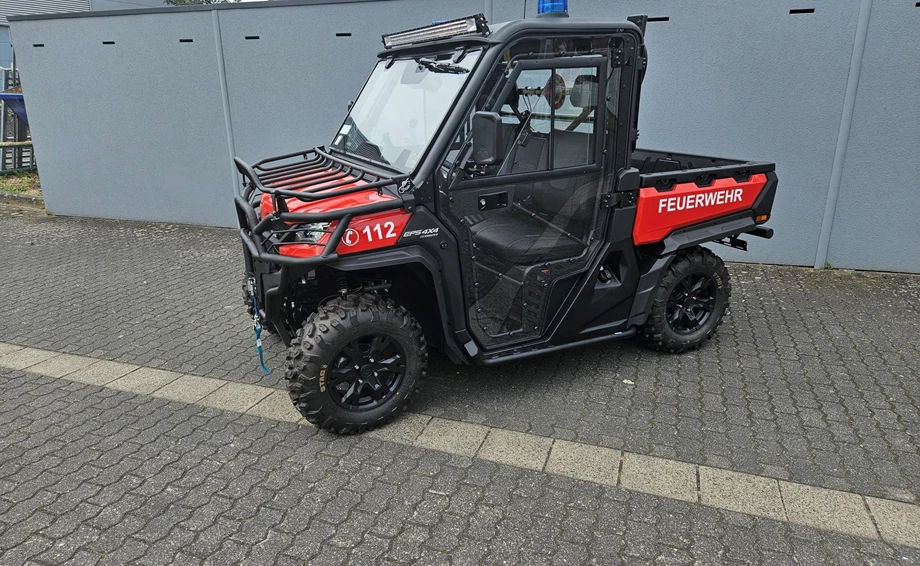 UForce 1000 V2 EFI - Feuerwehr Bild 2: UForce 1000 V2 EFI - Feuerwehr