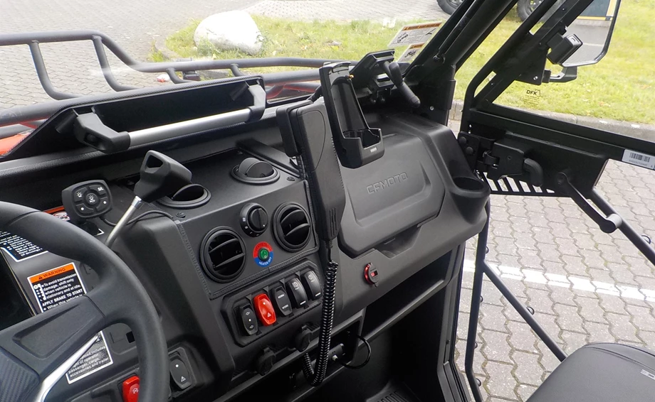UForce 1000 V2 EFI - Feuerwehr Bild 13: UForce 1000 V2 EFI - Feuerwehr