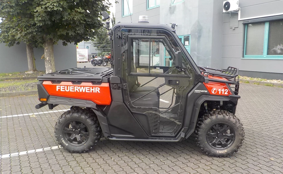 UForce 1000 V2 EFI - Feuerwehr Bild 4: UForce 1000 V2 EFI - Feuerwehr