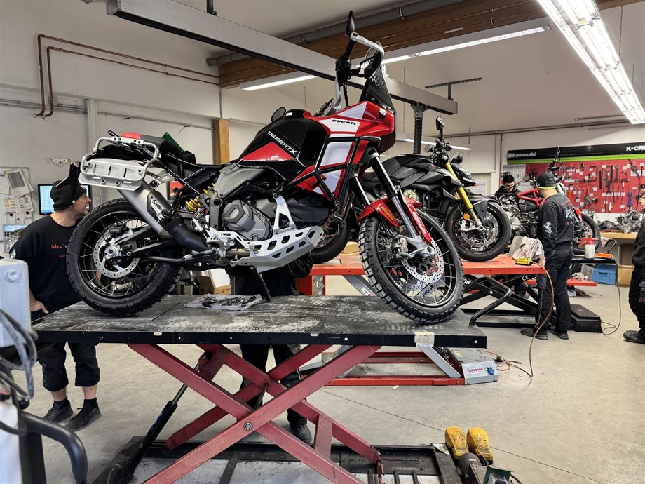 ALEX’S BIKESHOP – Ducati & Kawasaki Vertragshändler in Bad Mergentheim Bild 6: ALEX’S BIKESHOP – Ducati & Kawasaki Vertragshändler in Bad Mergentheim