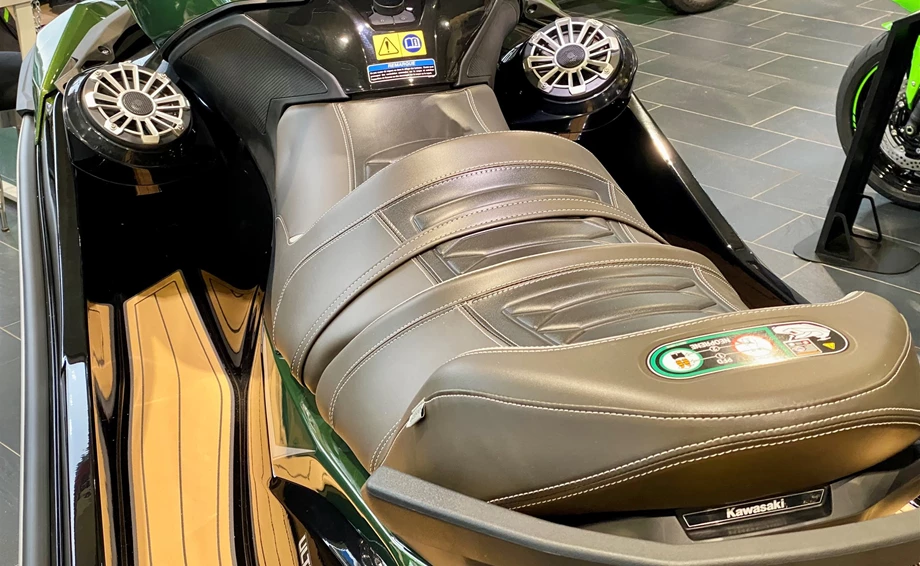 KAWASAKI ULTRA 310LX Bild 10: KAWASAKI ULTRA 310LX