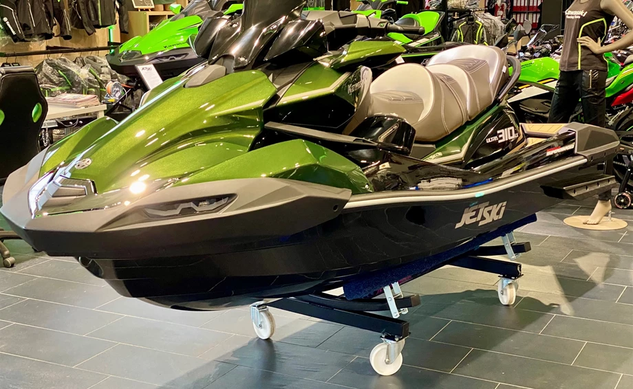 KAWASAKI ULTRA 310LX Bild 4: KAWASAKI ULTRA 310LX