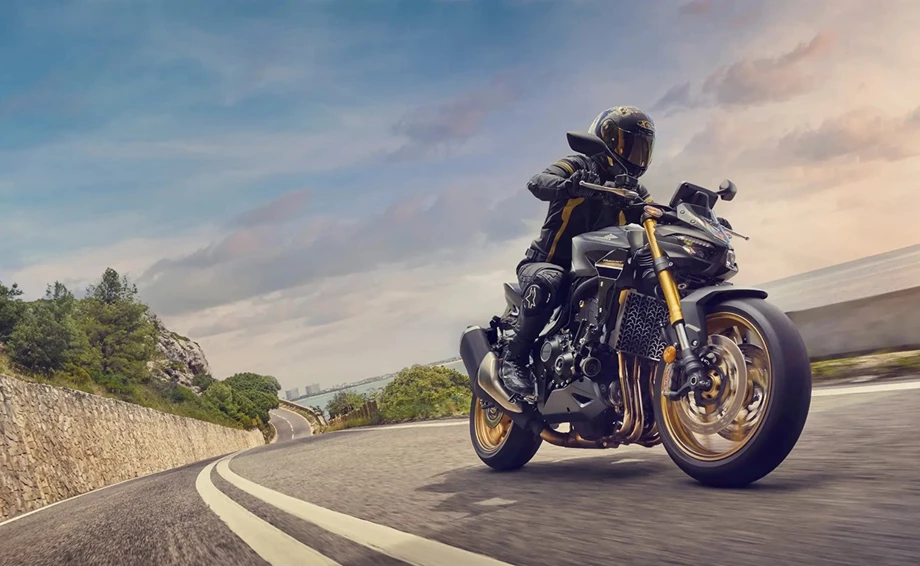 Motorrad Vermietung Bild 1: Motorrad Vermietung