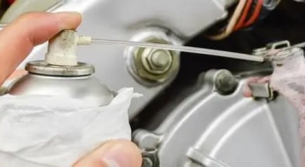 Wartung und Reparatur