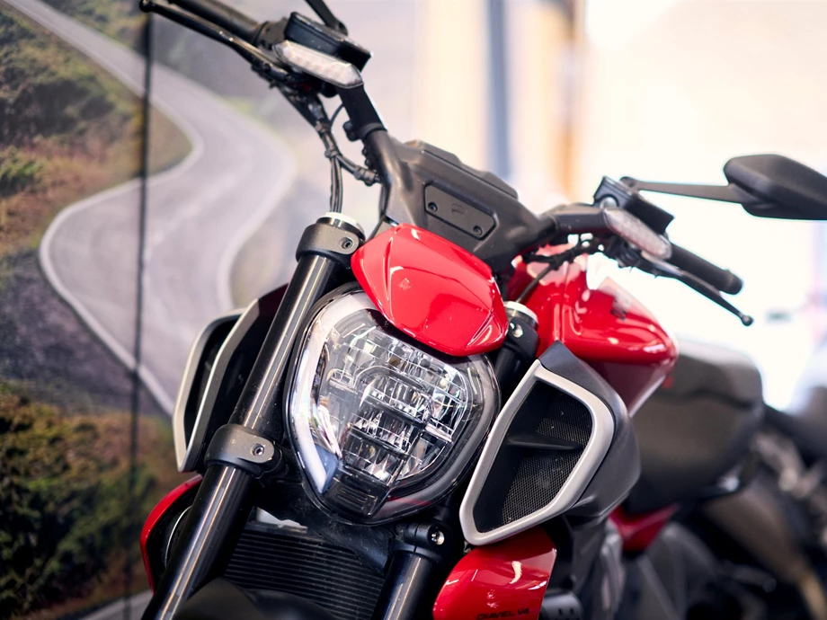 Ducati Shop Bild 2: Ducati Shop