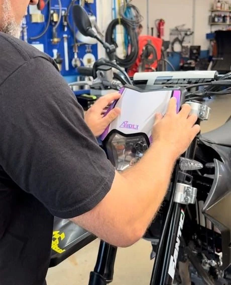 MONTAGE SERVICE Bild 2: MONTAGE SERVICE