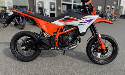 390 SMC R von KTM live vor Ort