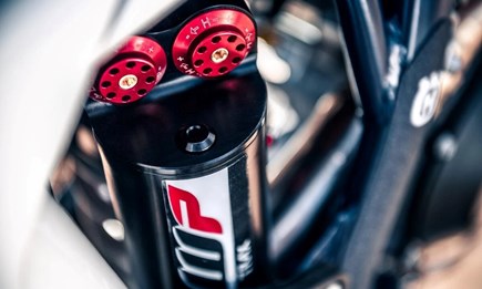 Motoshop Zachmann - offizielle WP Schweiz Importeur