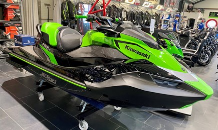 KAWASAKI STX 160R
