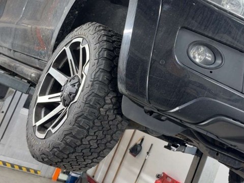 Reifen-Service in Reutlingen: Sicherer Grip auf jeder Spur