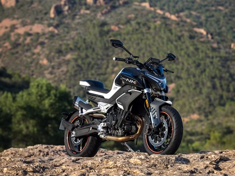 800,-€ Rabatt auf eine neue CF Moto 800NK Advanced