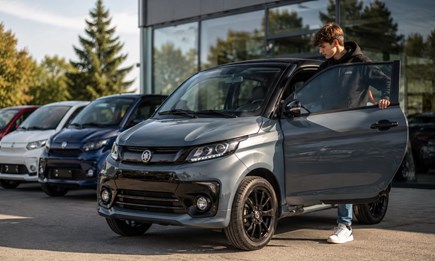 Autofahren ab 15 Jahren – Führerschein AM und Leichtfahrzeuge erklärt