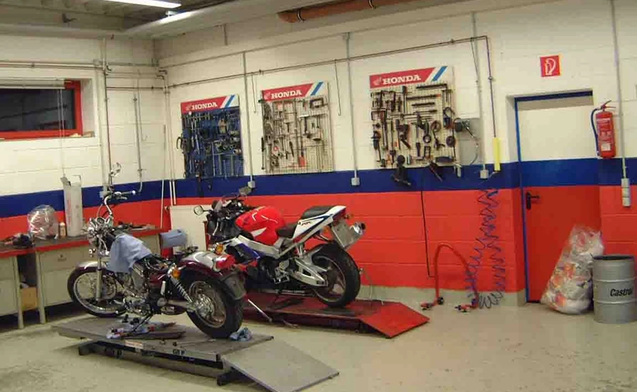 Unsere (Meister-)Werkstatt Bild 2: Unsere (Meister-)Werkstatt