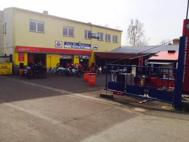 LOCATION Bild 1: LOCATION