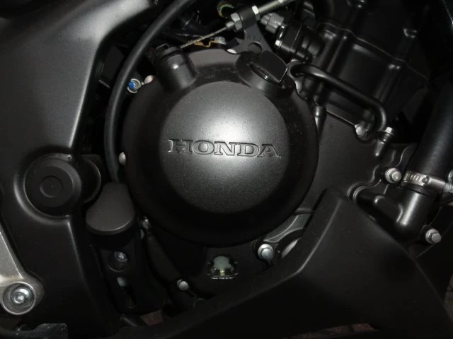 Ölstand prüfen Bild 1: Ölstand prüfen