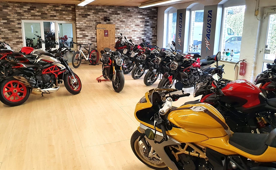 Motorrad-Scheunpflug aus Naunhof bietet Ihnen: Bild 1: Motorrad-Scheunpflug aus Naunhof bietet Ihnen: